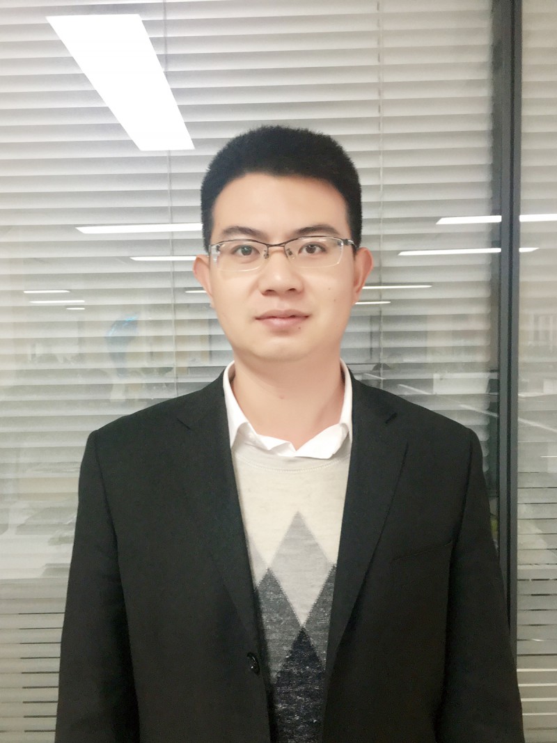 長塑實業產品經1理王曉飛