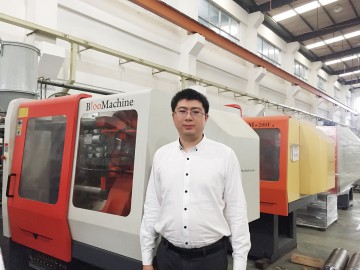 正茂精機：二板直壓式注塑機的專業生產商