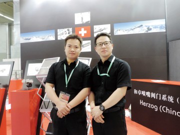 專業制造者 專業服務者