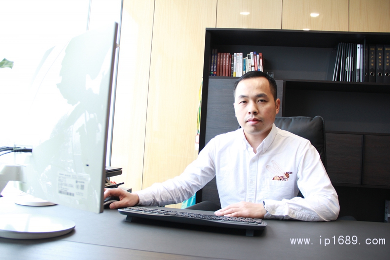 德瑪克總經理洪偉