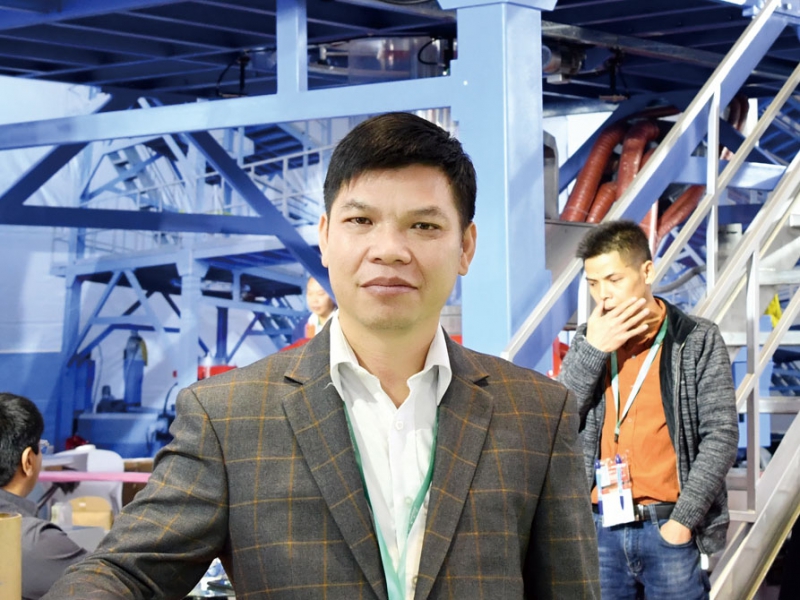 雄球機械總經理陸雄球