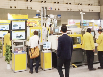FANUC：剛中帶柔征戰汽車領域