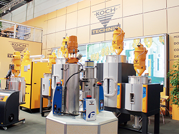 啥是佩奇？啥都配齊！