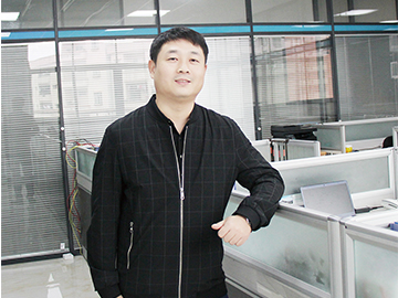 東莞杰偉：博觀而約取 厚積而薄發