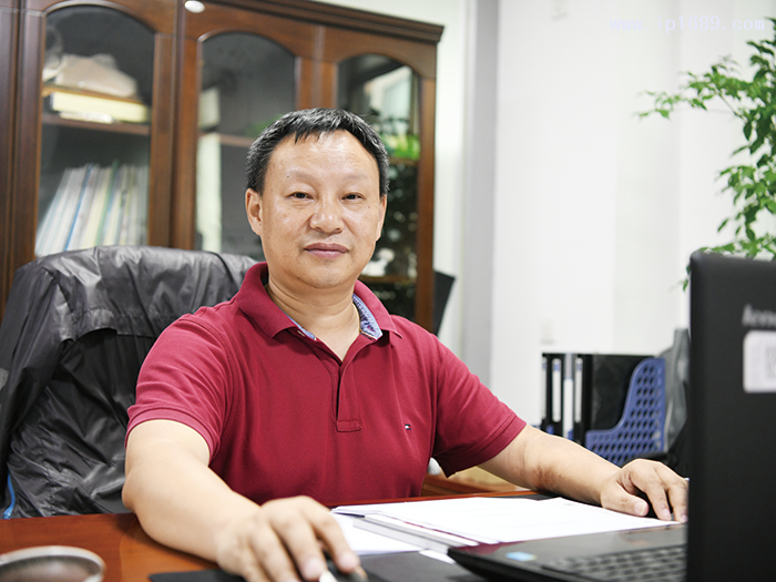 深圳市華成工業控制有限公司總經理湯勇