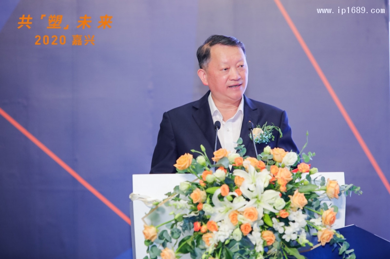 嘉興市委常委、嘉興經濟技術開發區（國際商務區）黨工委書記陳利眾先生致辭