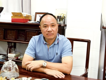 恒彩：透過顏色看世界