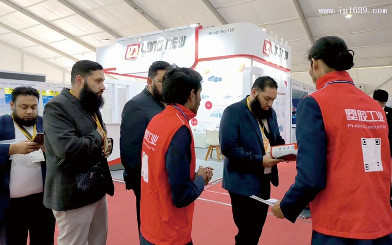 《塑膠工業》積極輸出國內企業資訊，收集國外展商信息