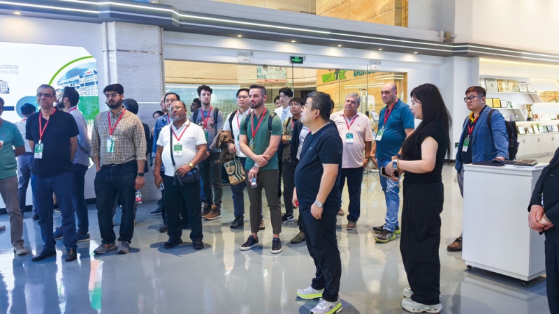 針對細分領域，東華機械展示了差異化技術方案-拷貝