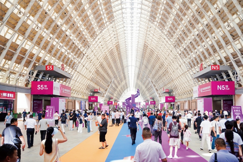 設置五大主題展區-助推產業鏈協作